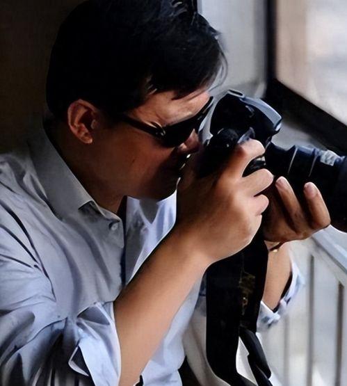 明星吃瓜狗仔,揭秘娱乐圈吃瓜狗仔背后的故事