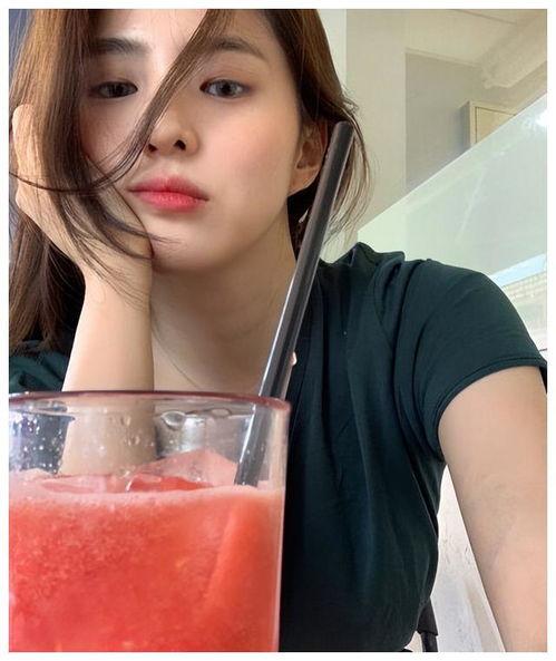 吃瓜韩素希,吃瓜群众眼中的时尚女神