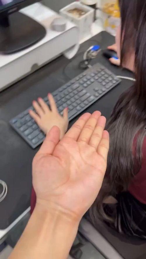 中枪吃瓜的视频